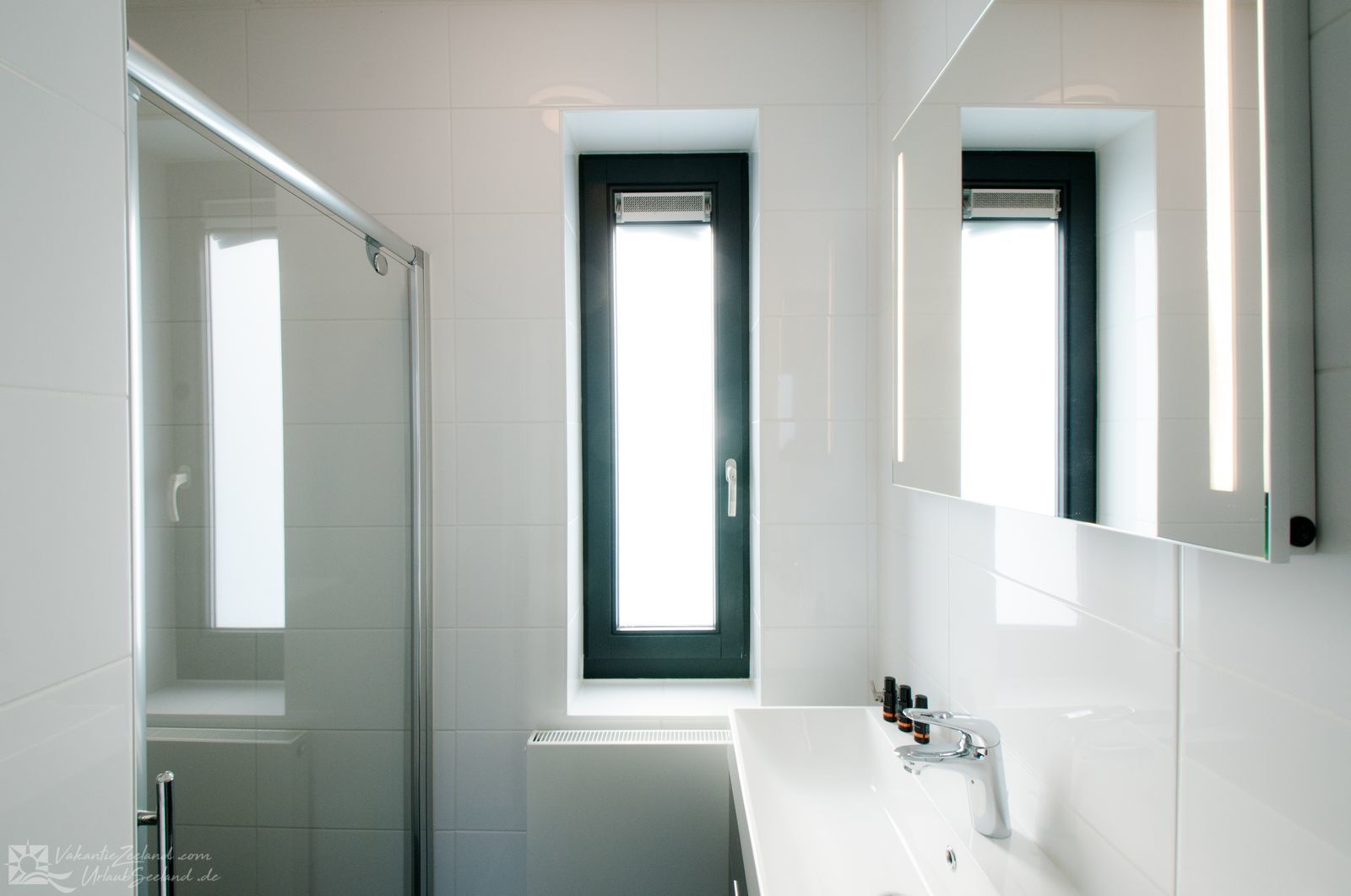 VZ745 Loungevilla Tholen