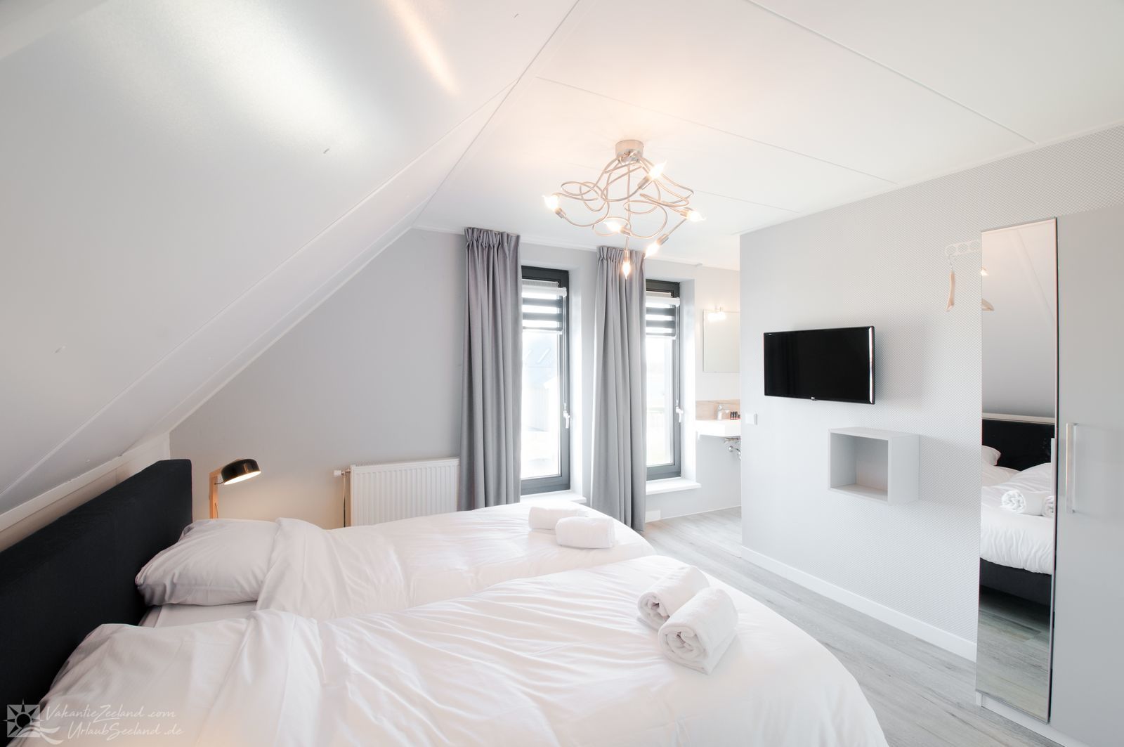 VZ754 Wellness Villa Tholen