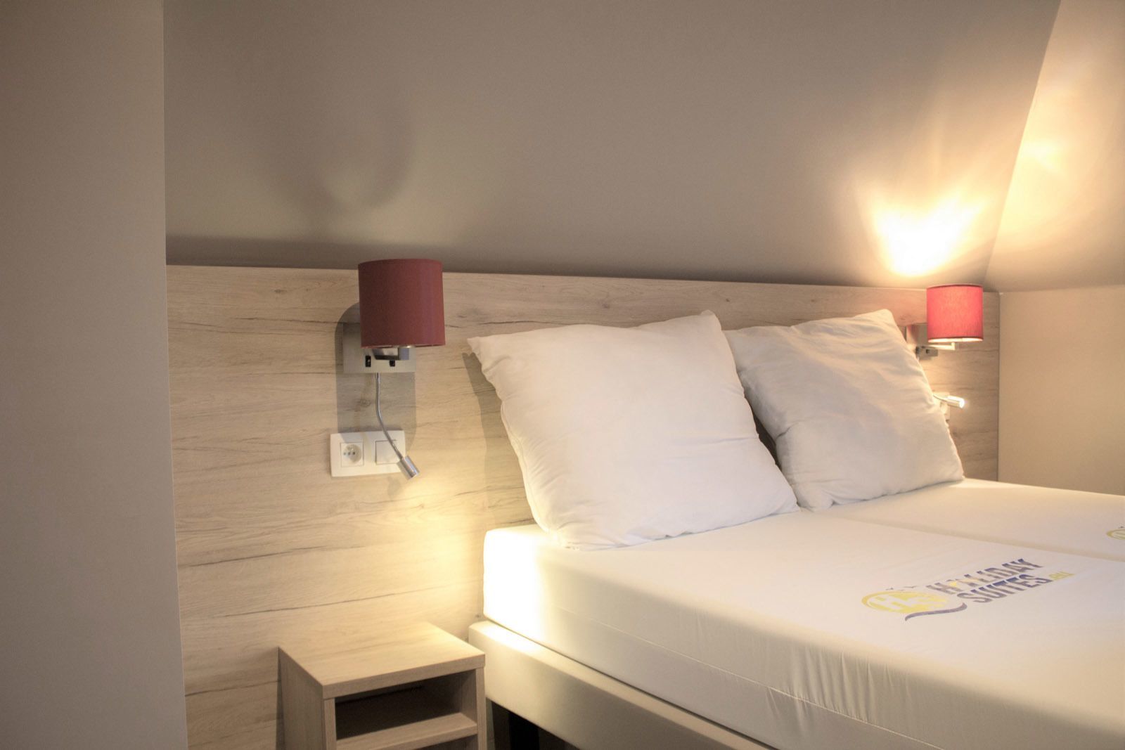 Holiday Suite for 8 people Holiday Suite for 8 people