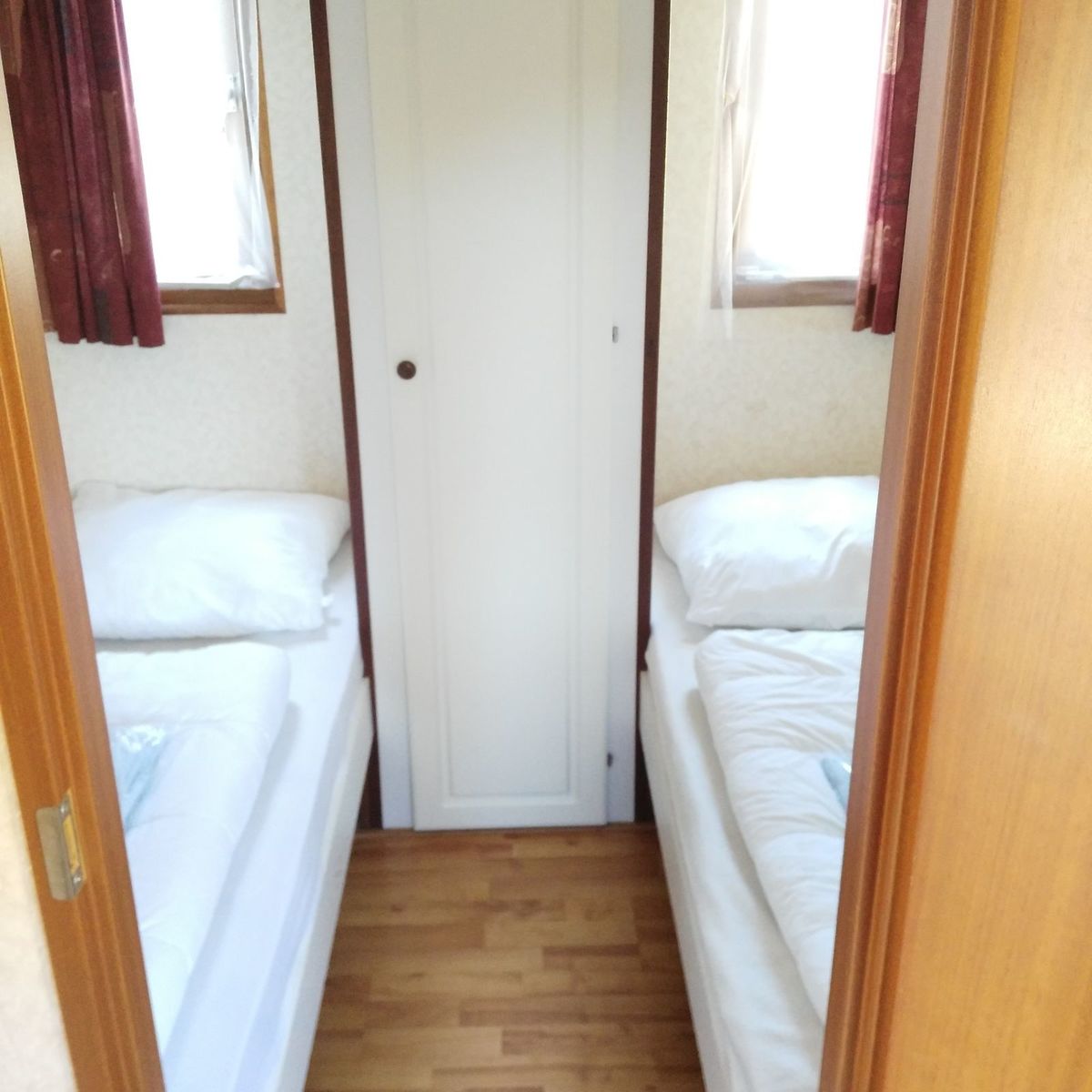 Houten chaletstacaravan 4 personen