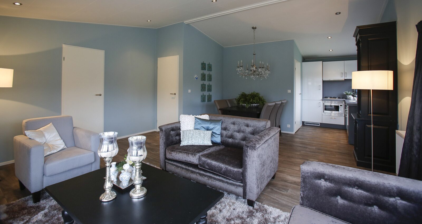 DeLuxe (ohne Fernseher): 6 Personen, 3 Schlafzimmer