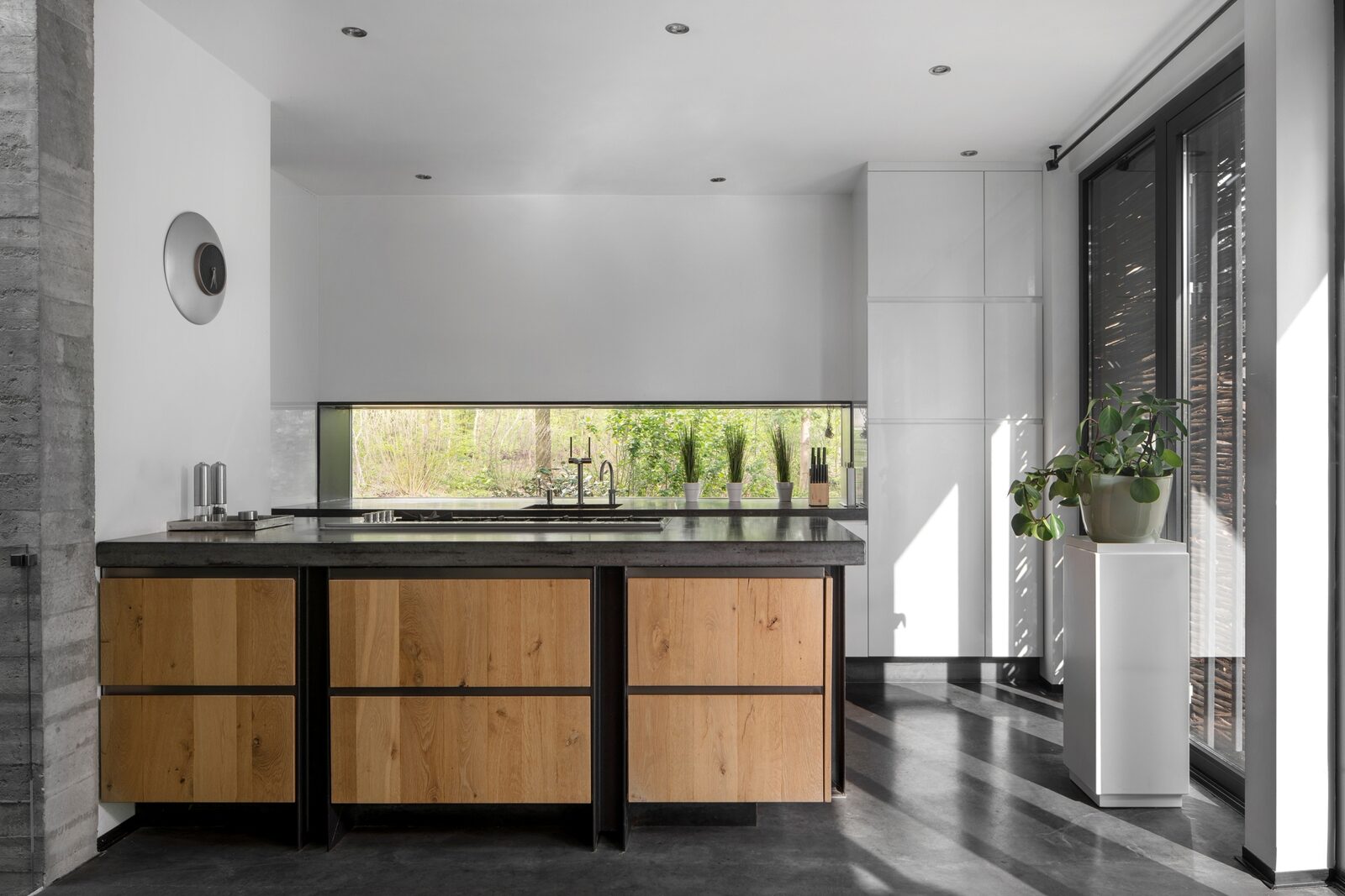 Betonnen Boshuis - luxe vakantiehuis in Brabant