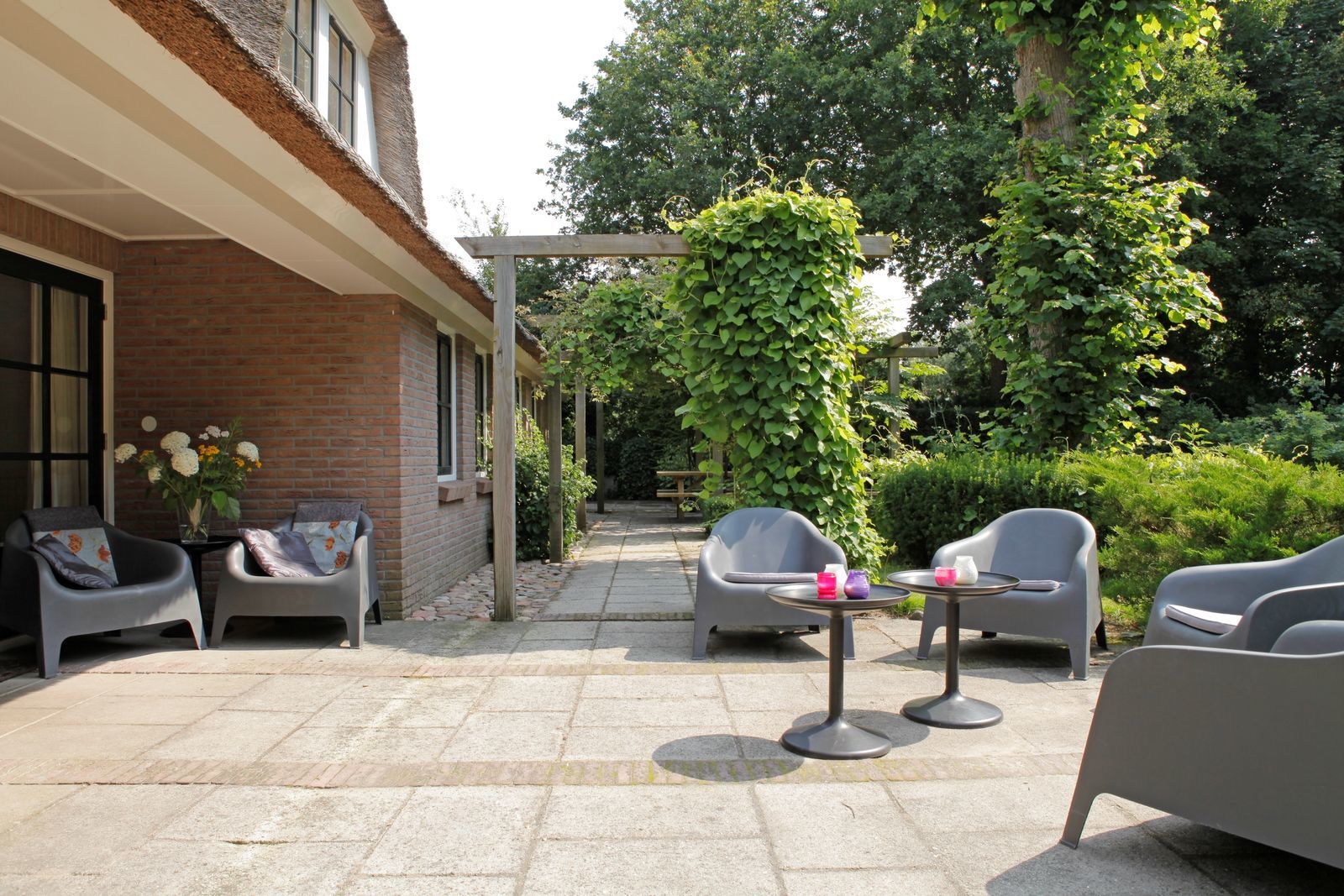 Villa de Hondsrug - luxe en modern vakantiehuis met hottub