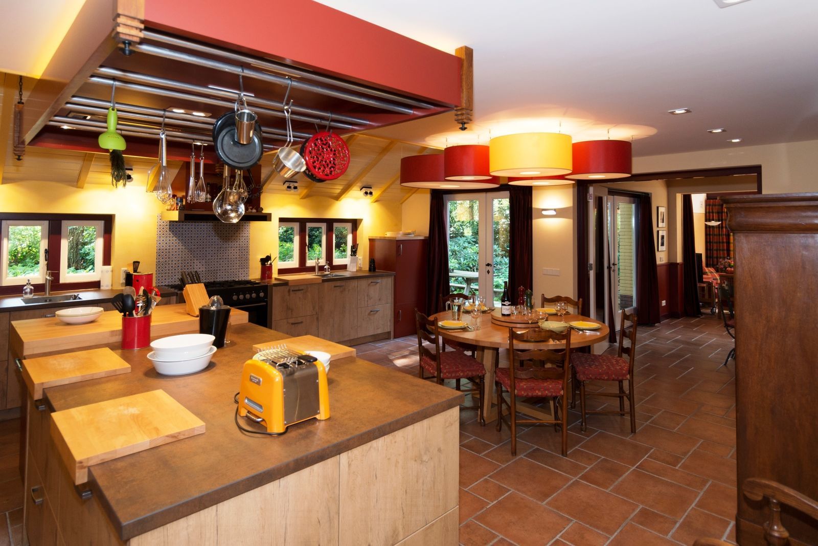 Buitenplaets de Heide Woonhuis - groot 14 persoons vakantiehuis in Twente voor actief familieweekend