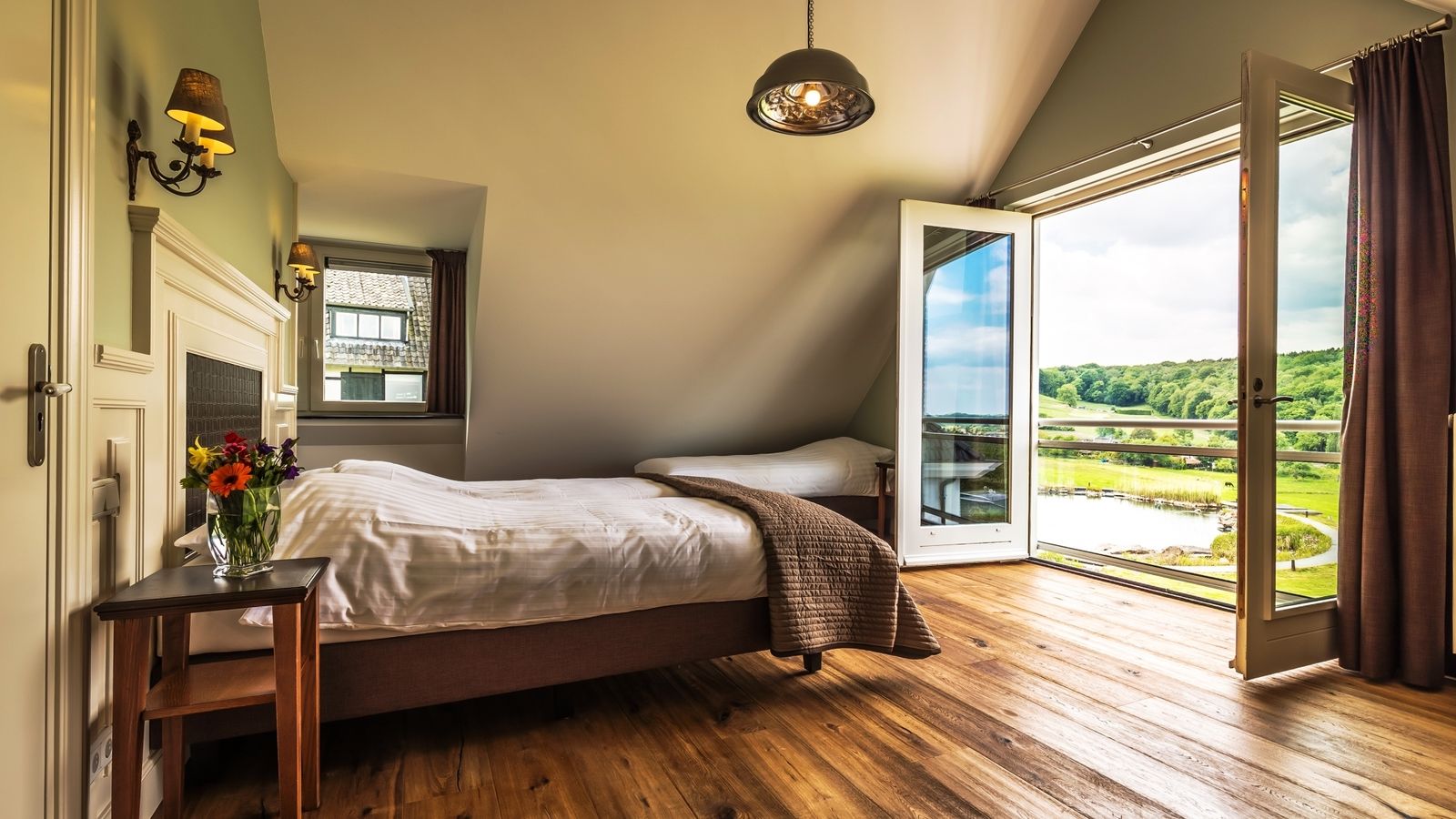 Afbeelding van Witte Villa - luxe vakantiewoning Zuid-Limburg met zwembad en sauna