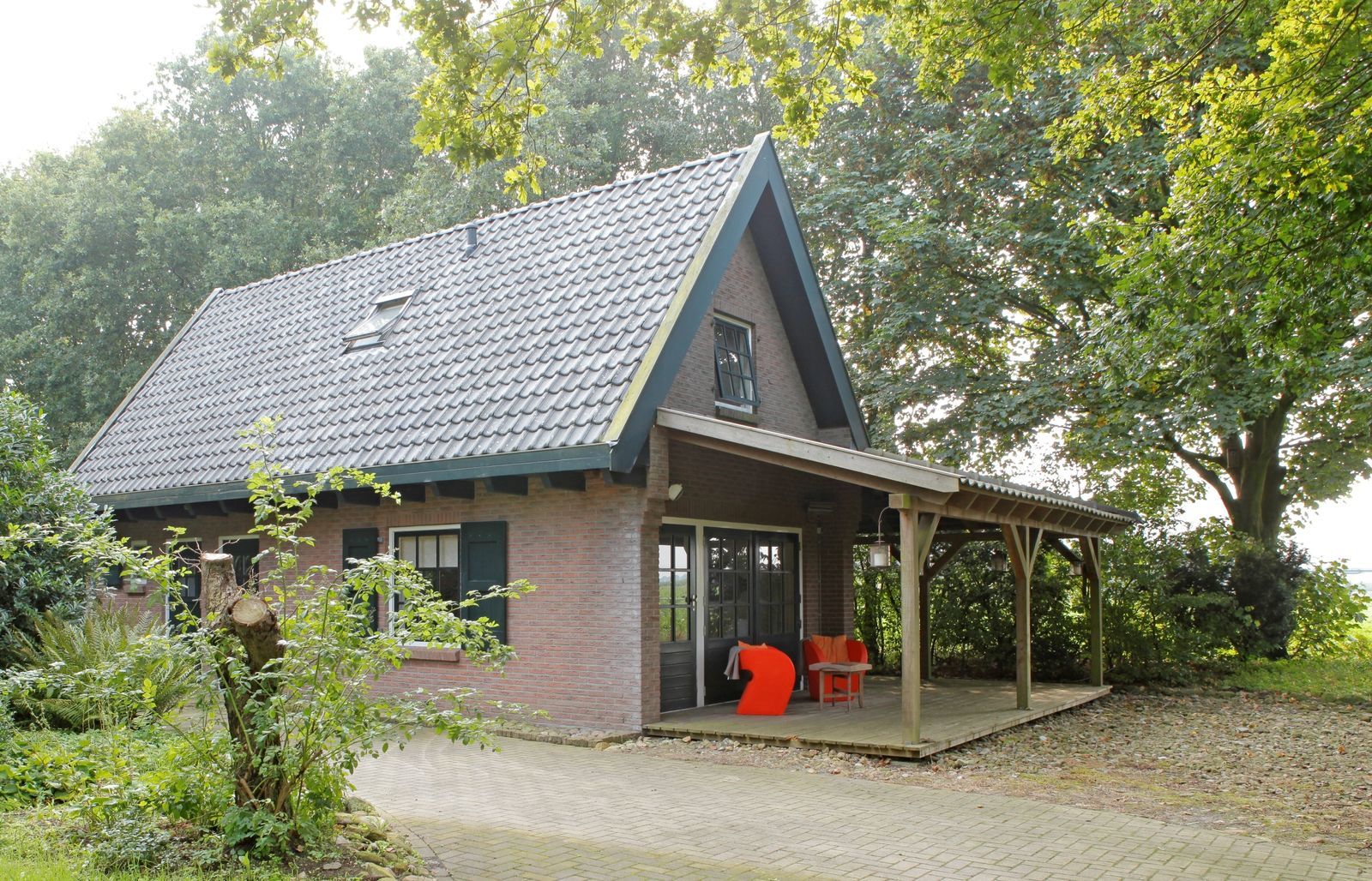 Villa + Gastenverblijf de Hondsrug - luxe vakantiehuis Drenthe met hottub
