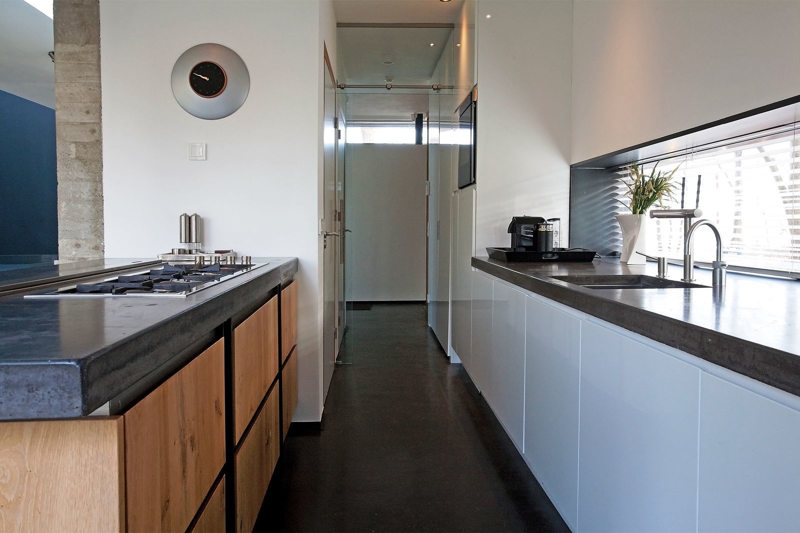 Betonnen Boshuis - luxe vakantiehuis in Brabant