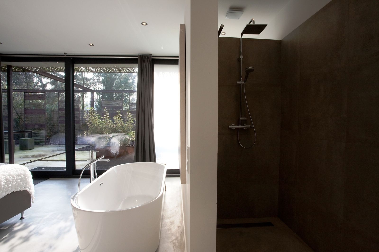 Afbeelding van Stalen Boshuis - luxe vakantiehuis met sauna in Brabant