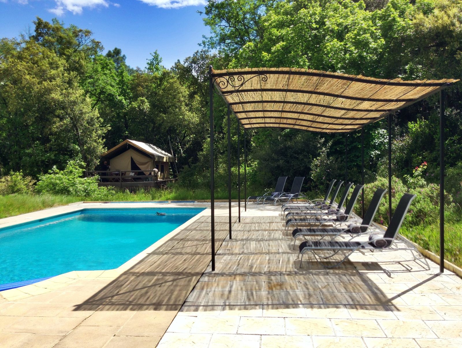 Afbeelding van Le Paradis - safaritent Zuid-Frankrijk luxe kamperen