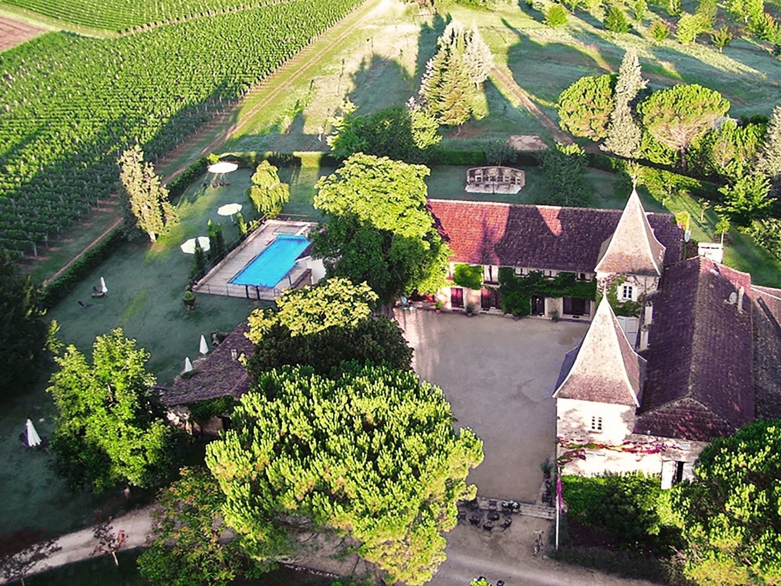 Chateau Prayssac - A op kleinschalig vakantiepark met zwembad