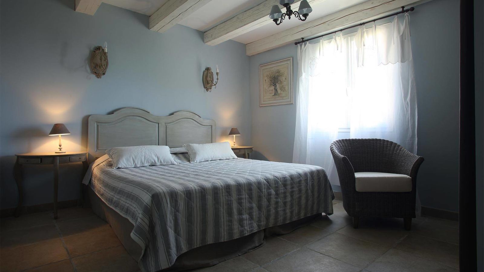 Park Beaudine - villa T4 met gemeenschappelijk zwembad in de Provence