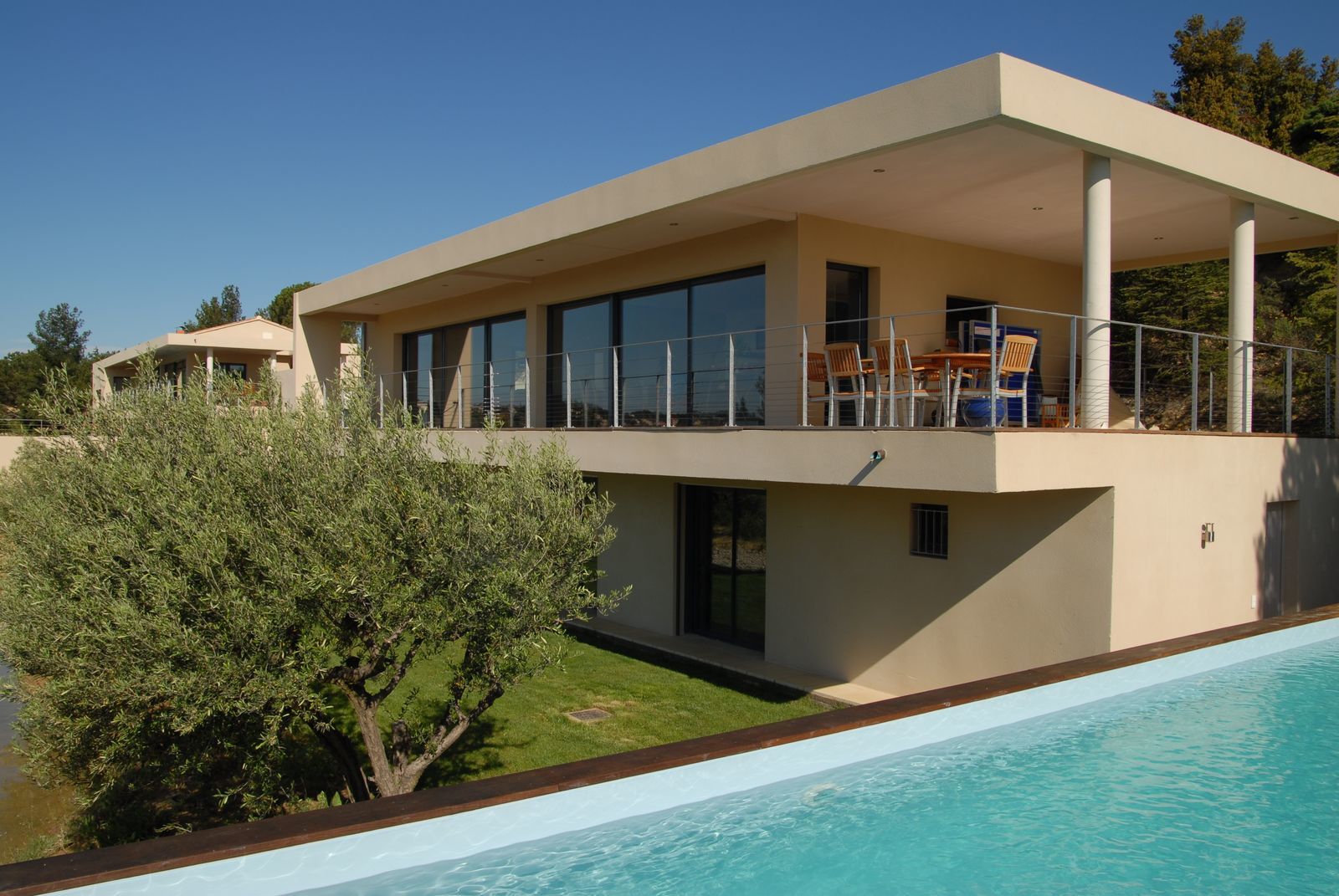 Villa La Vue 1 - luxe vakantiehuis met zwembad in Frankrijk