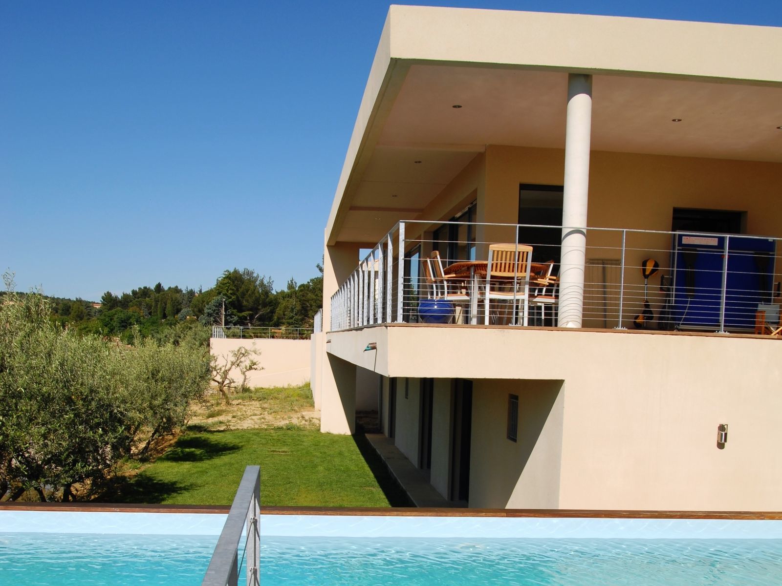 Villa La Vue 1 - luxe vakantiehuis met zwembad in Frankrijk
