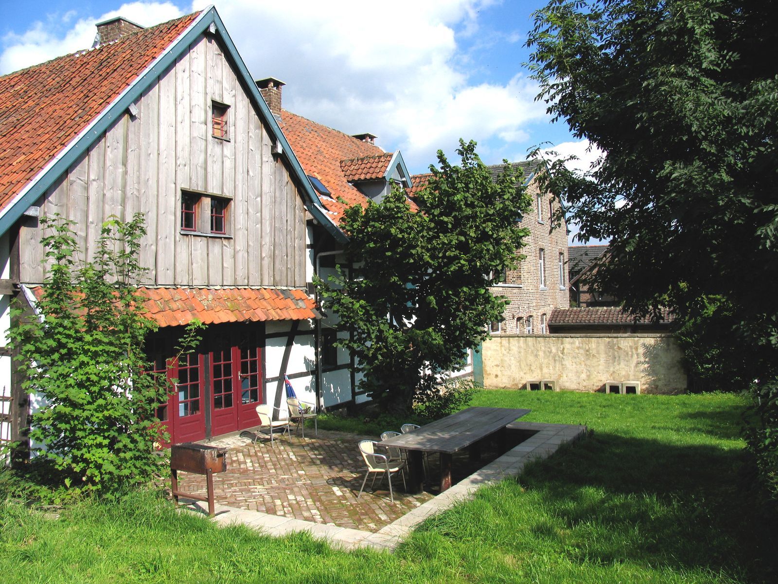 Vakwerkhuis Woonhuis - vakantiehuis voor groepen in Limburg