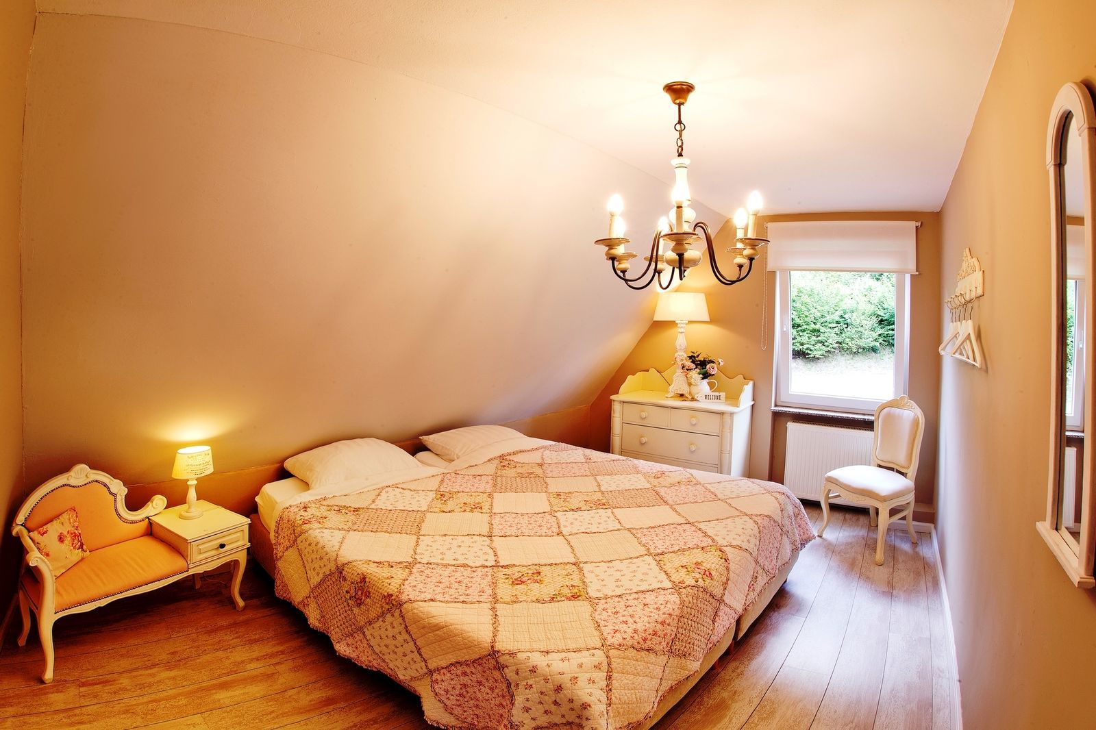 Huize Schutzbach XL - luxe vakantiehuis in de natuur van Duitsland