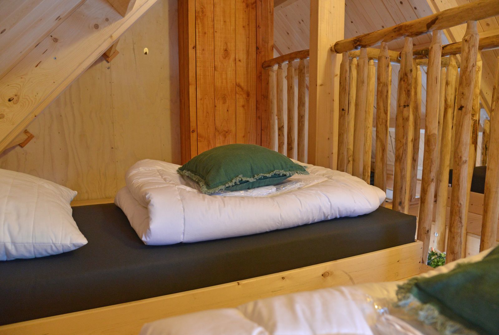 Stork's Nest (5-person)