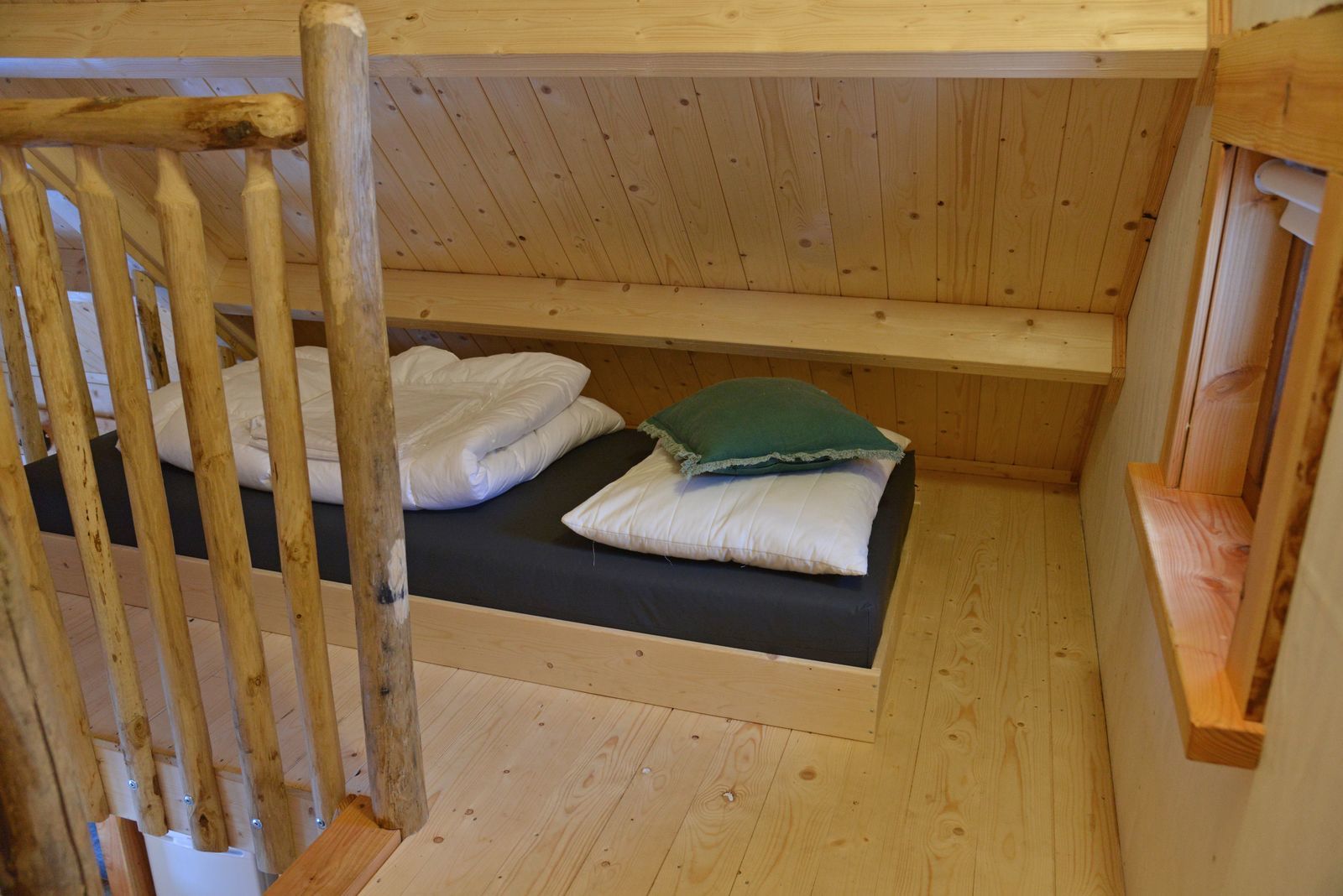 Stork's Nest (5-person)