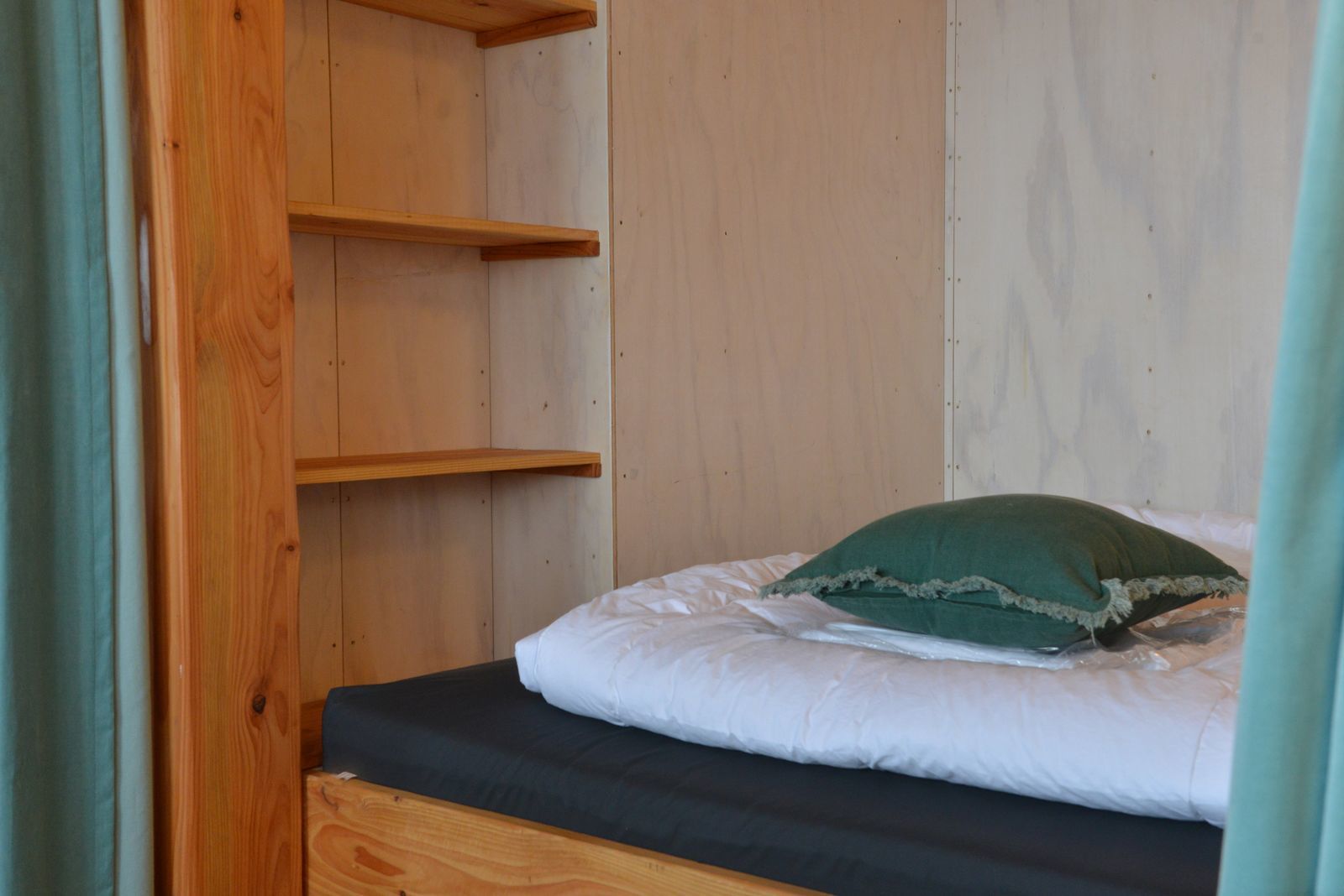 Stork's Nest (5-person)