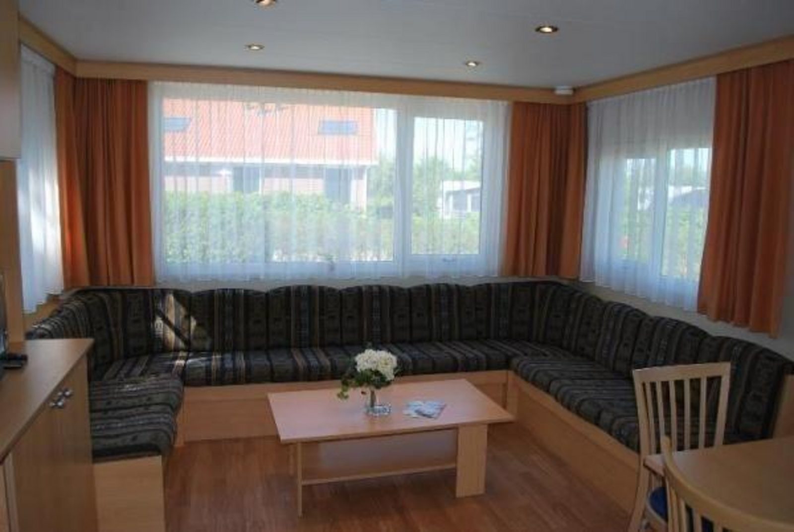 VZ083 Chalet Oostkapelle