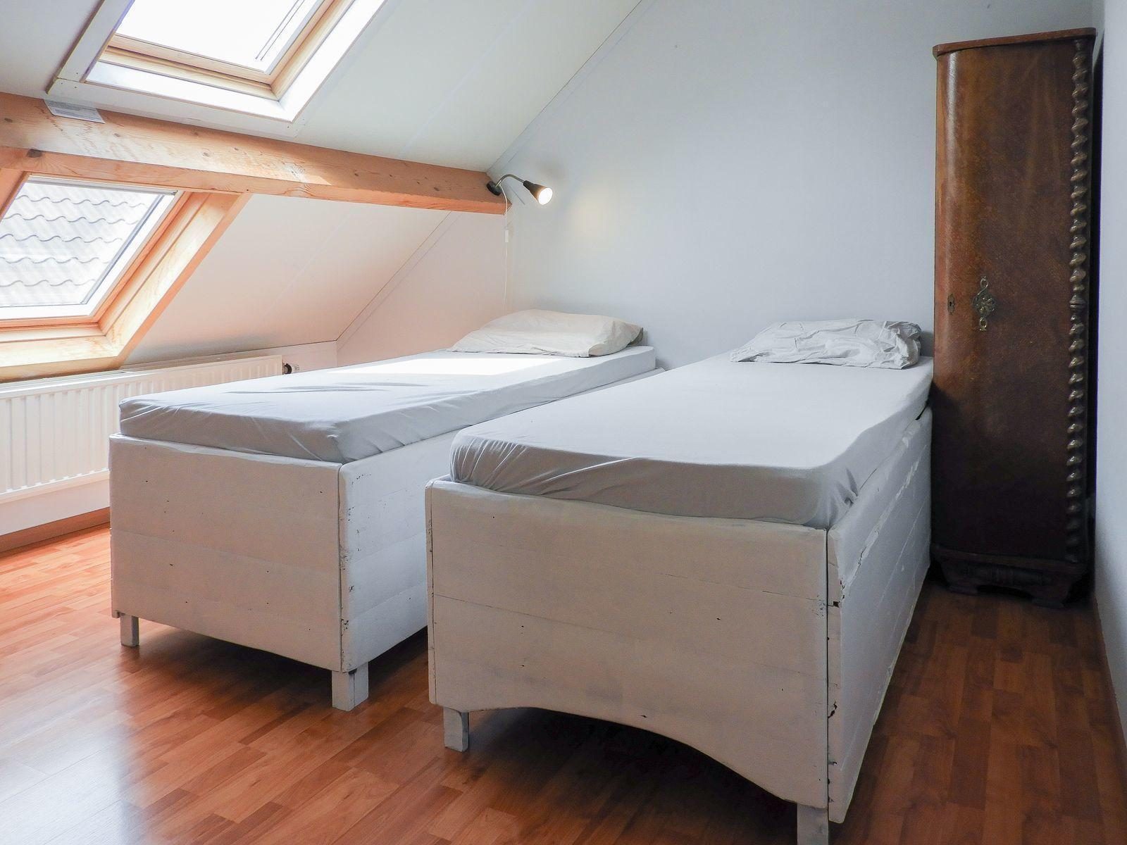 VZ038 Group accommodation Serooskerke