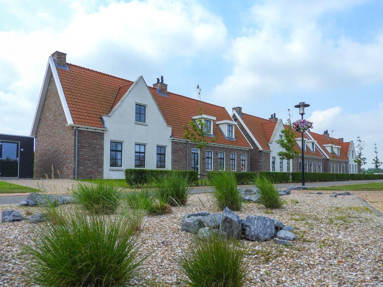VZ151 vakantiewoning met Zwembad Colijnsplaat