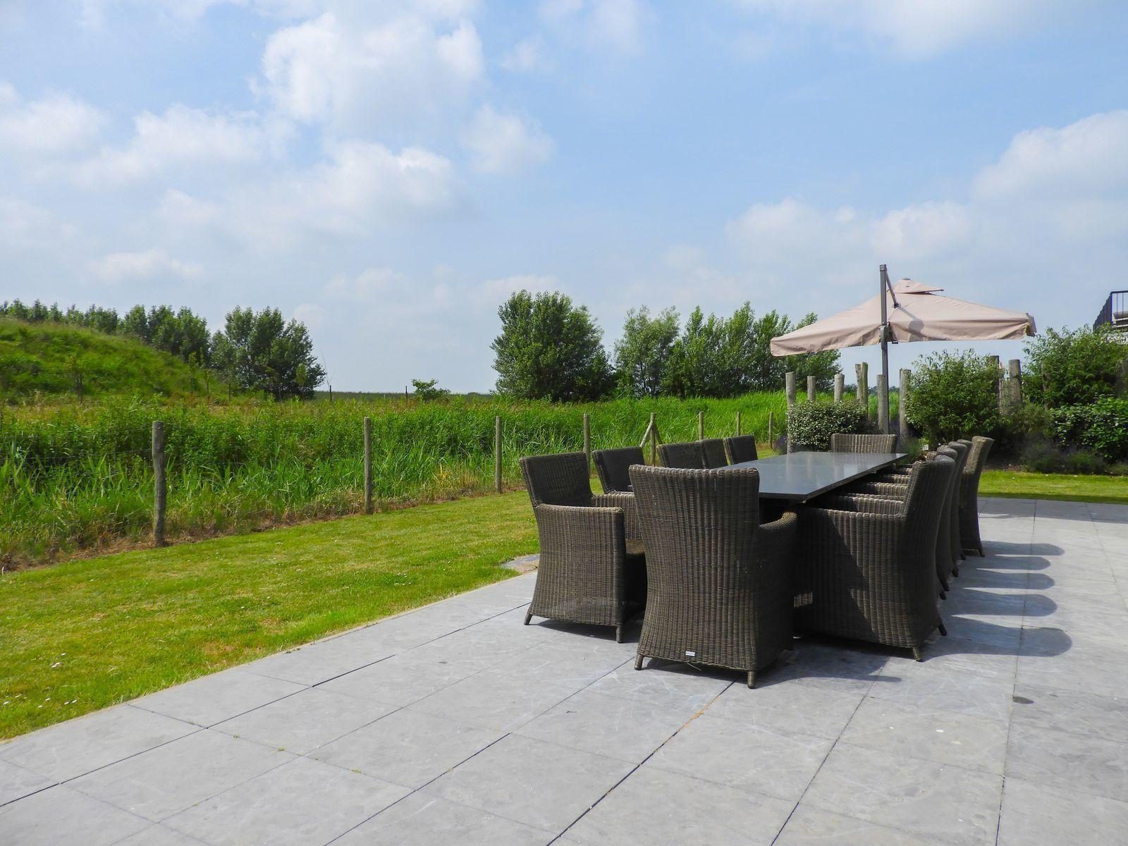 VZ151 vakantiewoning met Zwembad Colijnsplaat