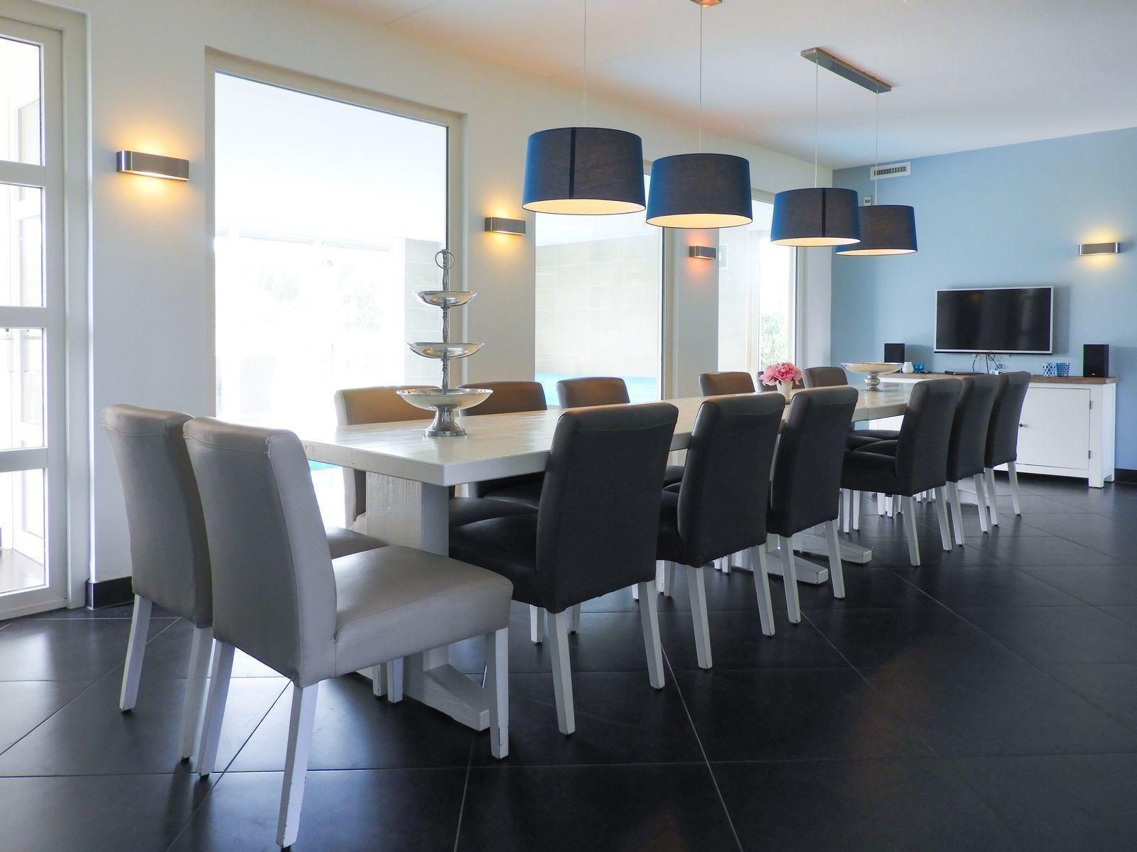 VZ151 vakantiewoning met Zwembad Colijnsplaat