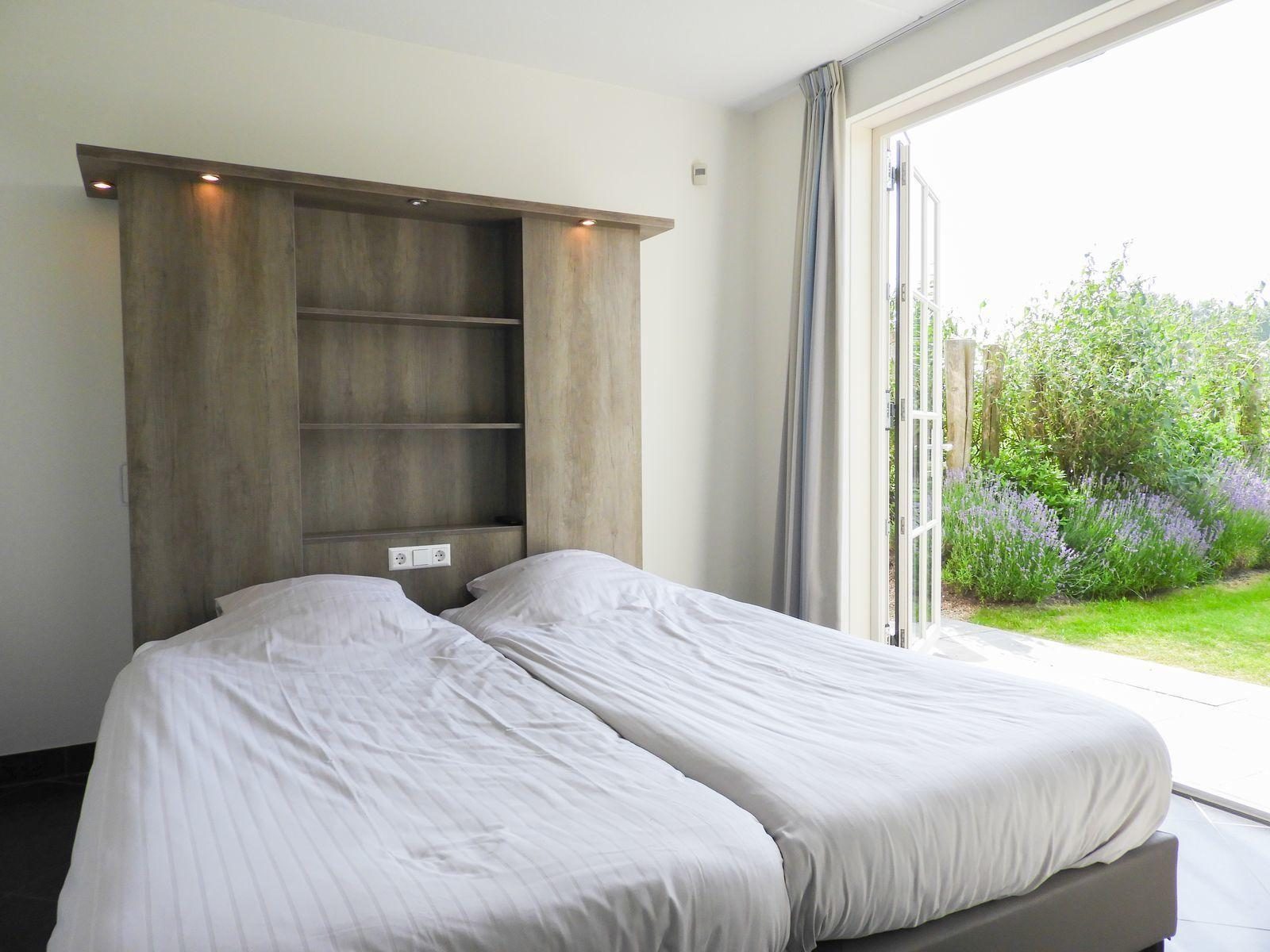 VZ151 vakantiewoning met Zwembad Colijnsplaat
