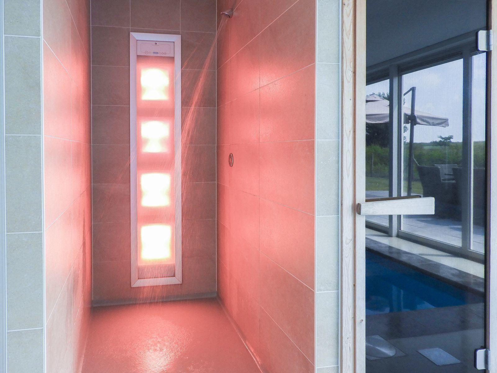 VZ151 vakantiewoning met Zwembad Colijnsplaat