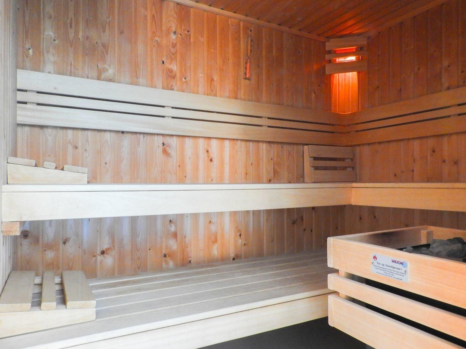 VZ151 vakantiewoning met Zwembad Colijnsplaat