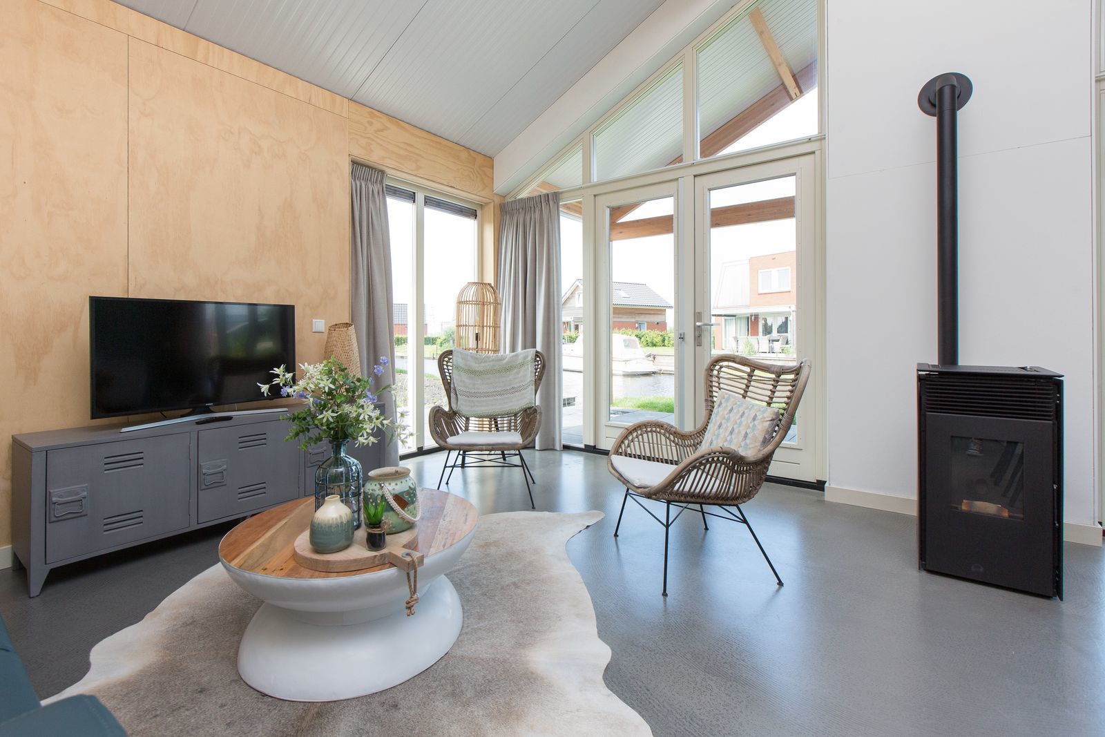 Ferienhaus Eneva 6