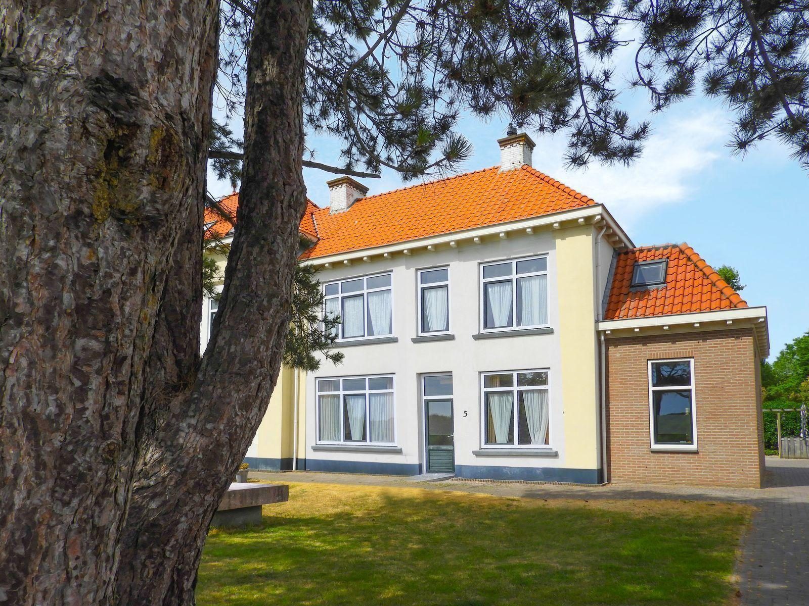 VZ132 Group accommodation Westkapelle