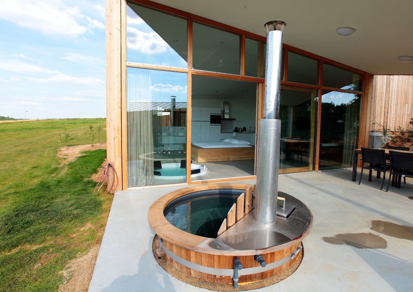 Landgoed St. Geertruid - Natuurloft® Water met hottub en jacuzzi