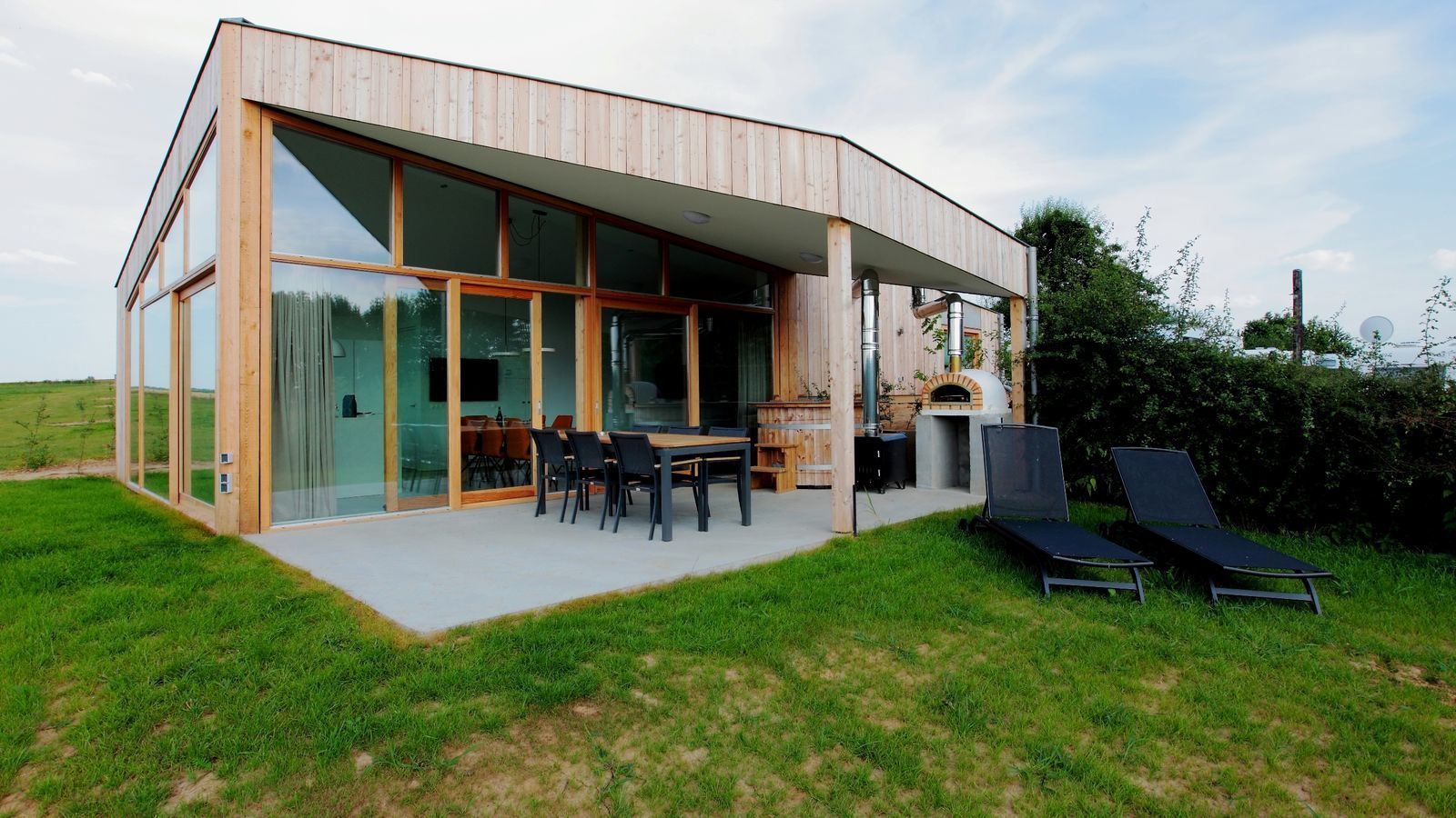 Landgoed St. Geertruid - Natuurloft® Koken met hottub en pizzaoven