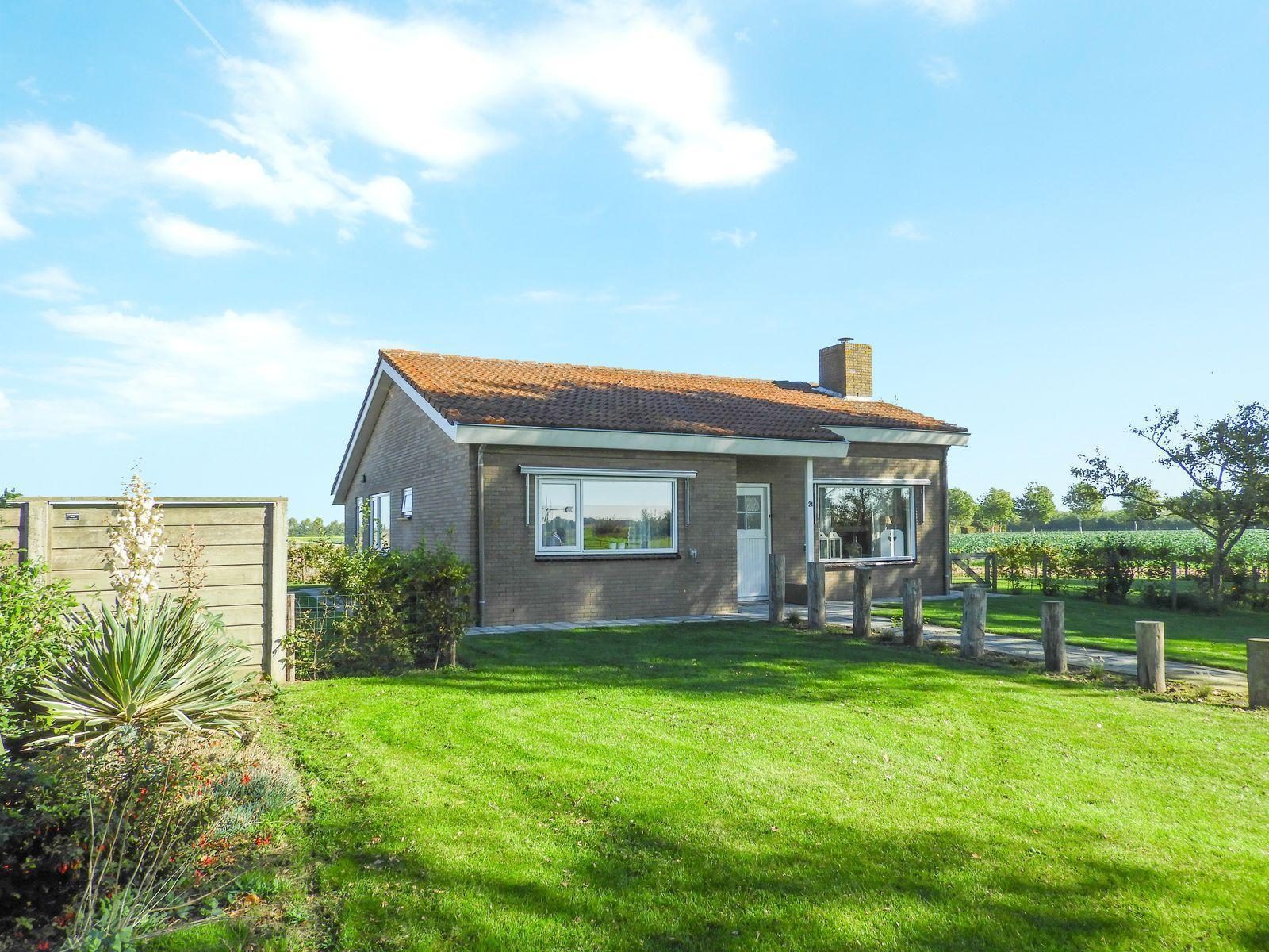VZ557 Holiday bungalow Vrouwenpolder