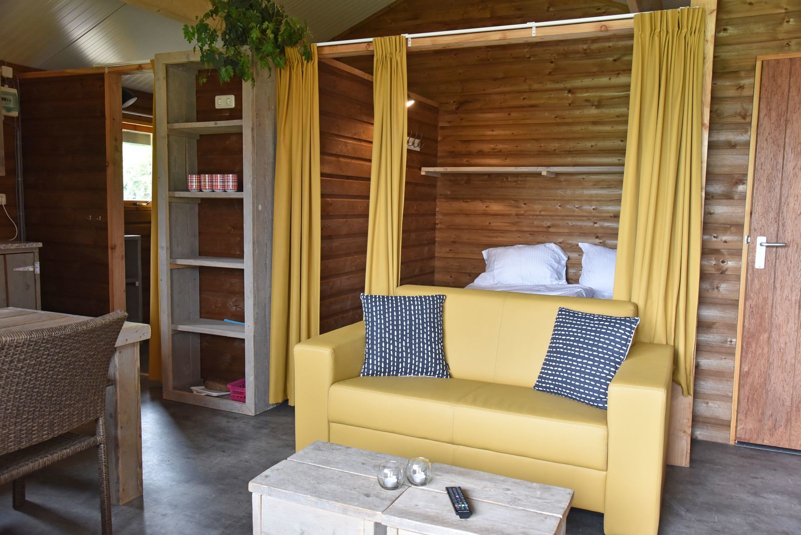 River Cabin (4-person)