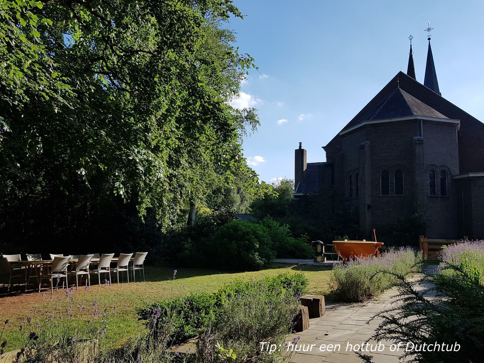 Pastoorswoning - bijzonder en luxe vakantiehuis in Brabant