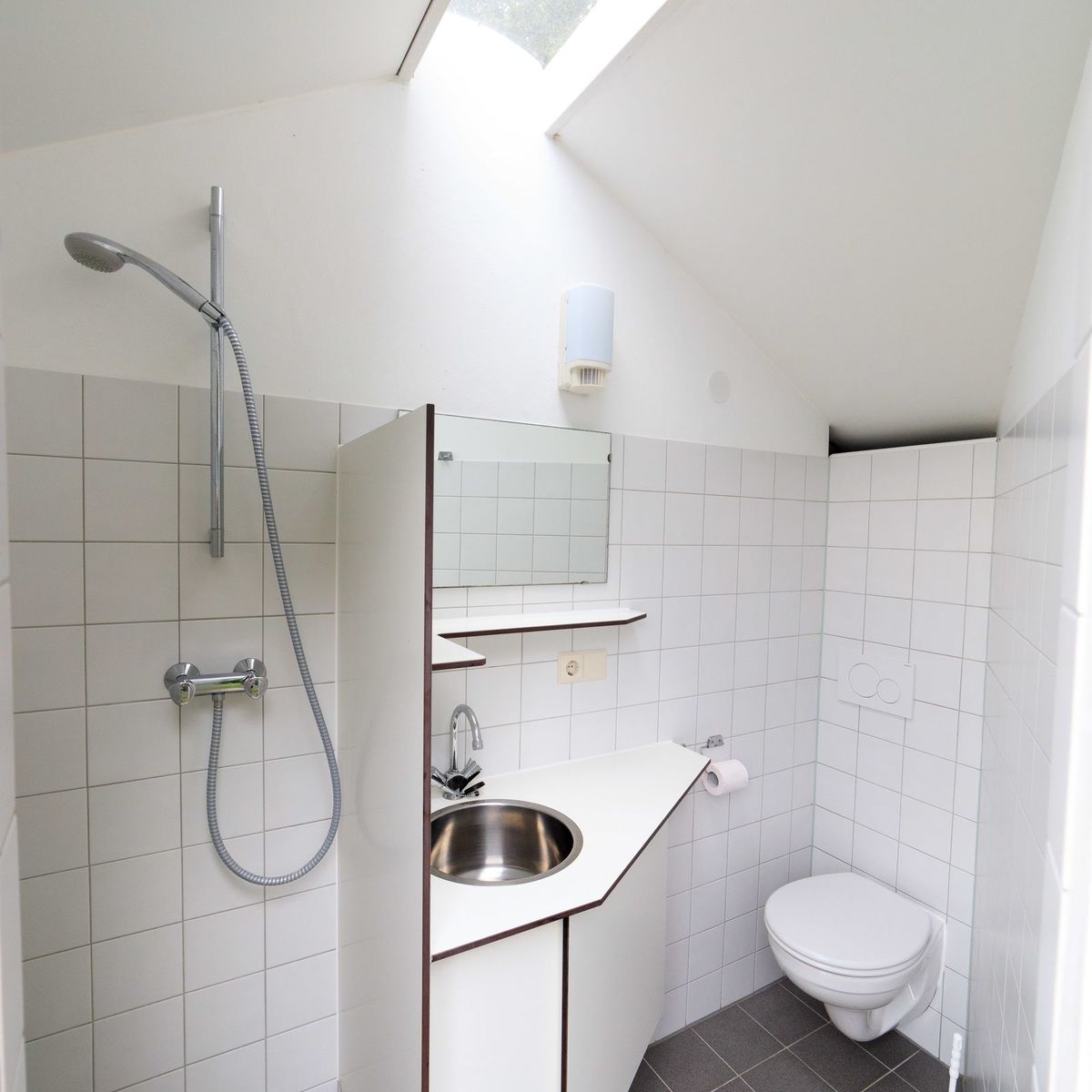 Komfortplatz mit eigenem Badezimmer.